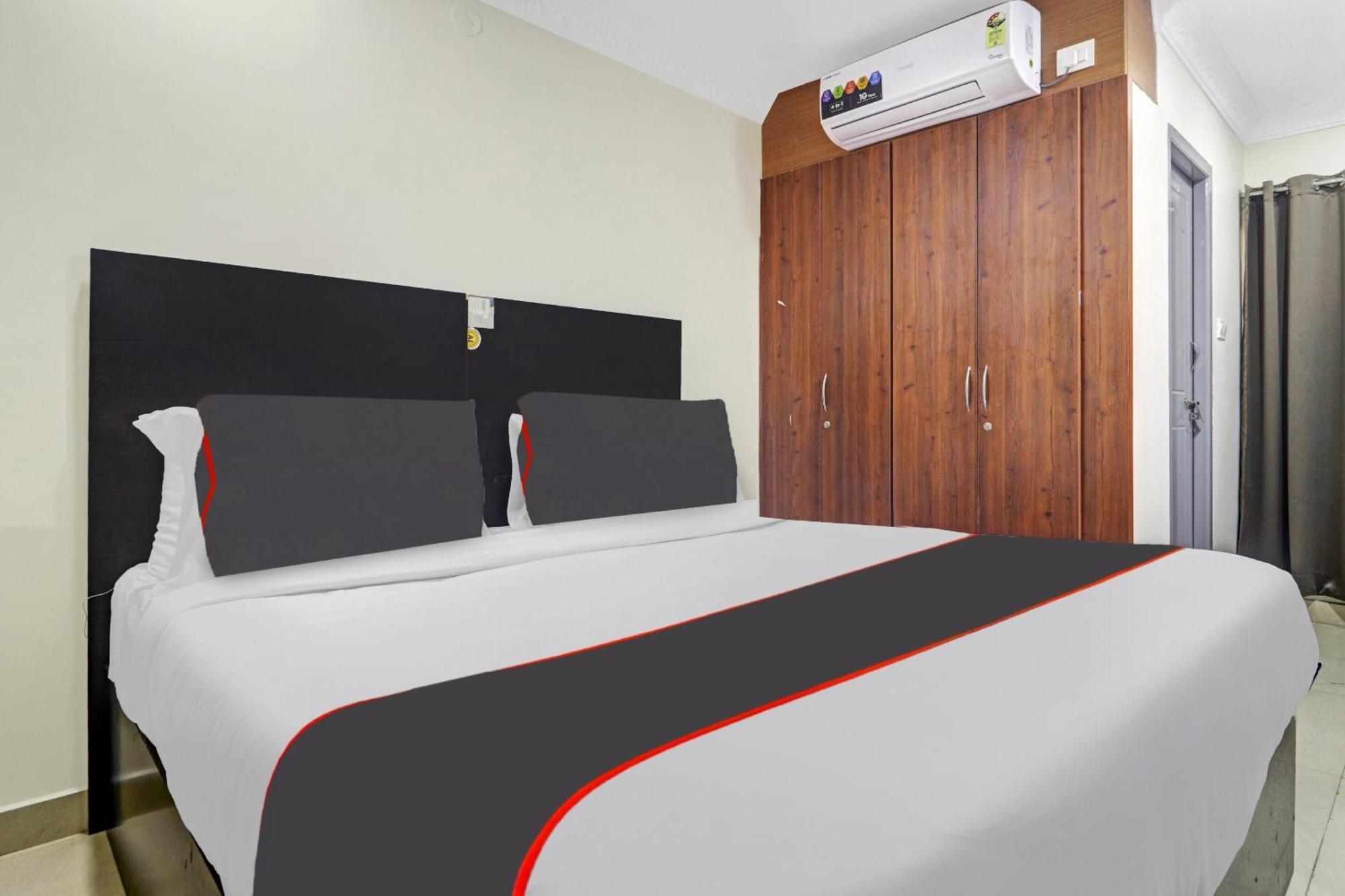 Super Collection O Sahasra Nearkondapur Otel Haydarabad Dış mekan fotoğraf